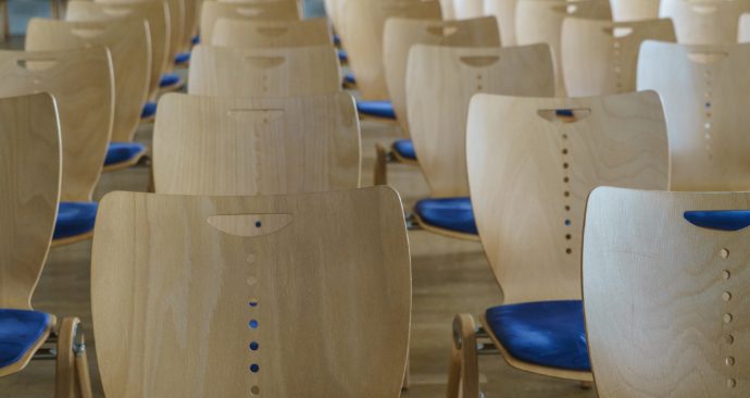 chair-series-2654144_1920