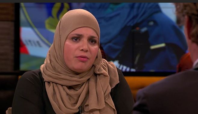 Esmaa-Aliarachi-Pauw