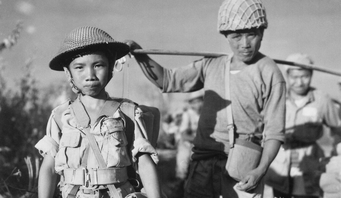 child-soldiers-62923_1920
