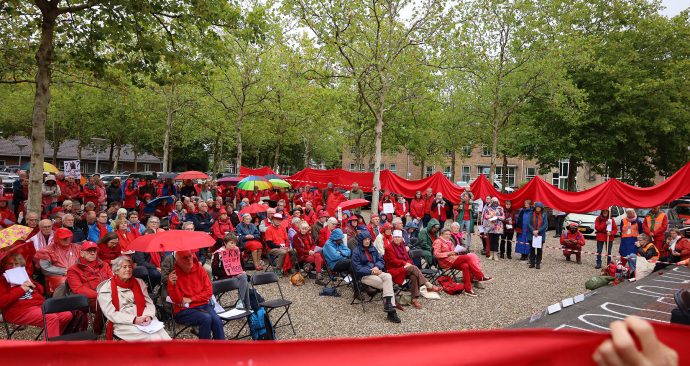 Demonstratie rode lijn PKN header