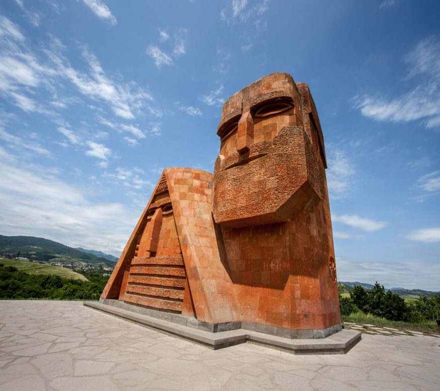 Nagorno Karabach monument