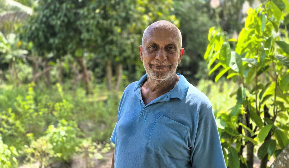 Dennis Tauwnaar, oprichter en eigenaar van Pikin Sranan Organic Farm