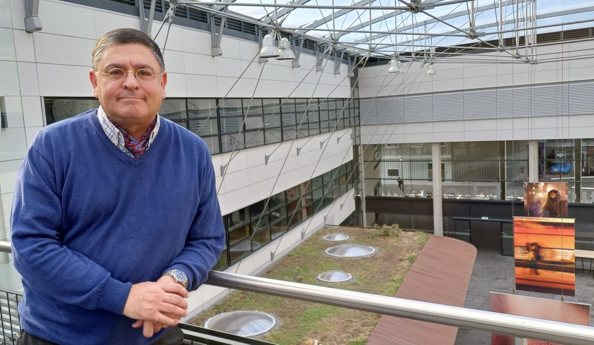 Samuel Lee Pioniers header