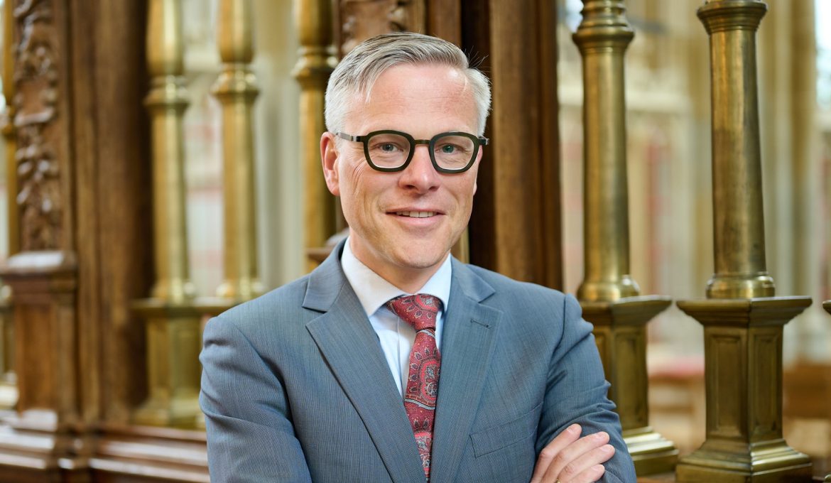 Kampen, 11 mei 2023. Arnold Huijgen in de Bovenkerk.